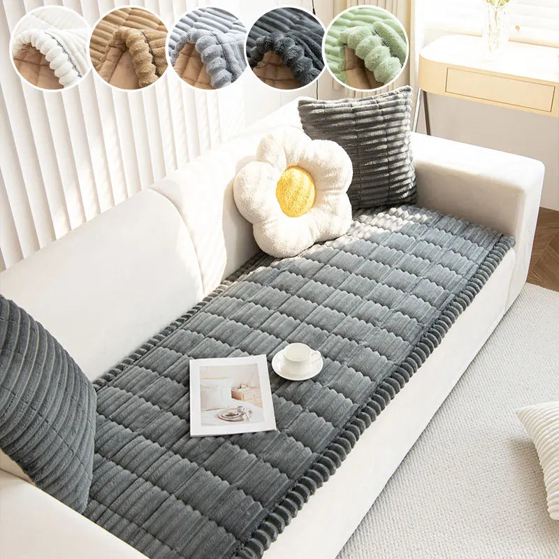 Housse de canapé à bords plissés en peluche